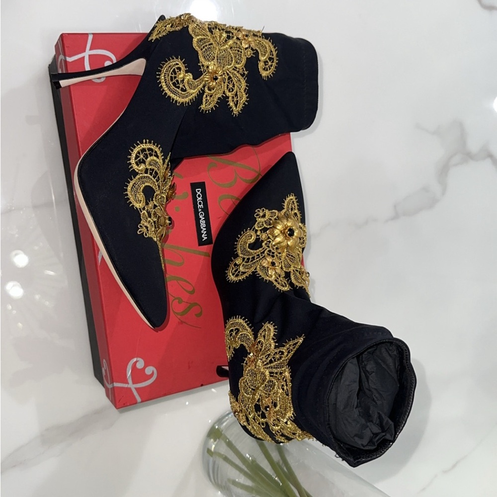 DOLCE & GABBANA Baroque Lace Crystal Heels Pumps Boots Black Gold
